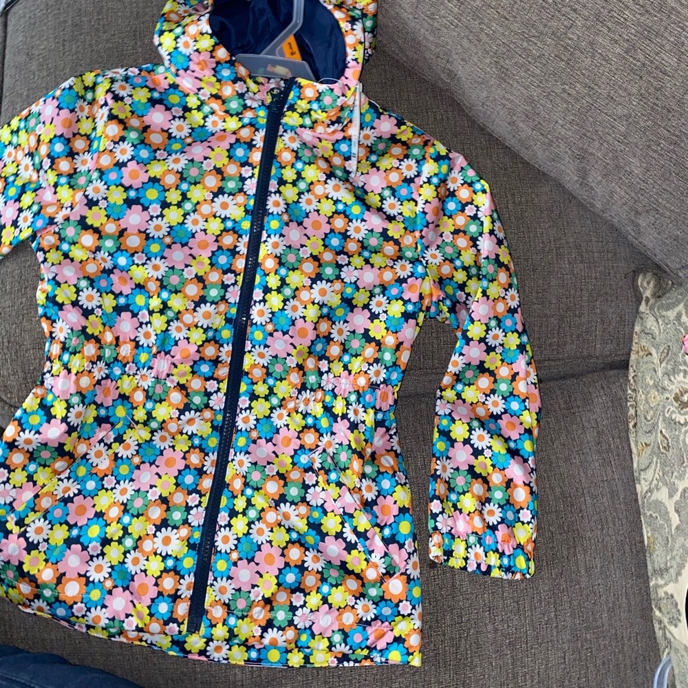 NEW Girls floral rain jacket 🧥 😍